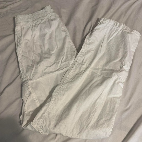 H&M Women's White Cargo Pants - Picture 2 of 4